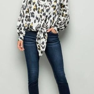 Boutique Vlose out sale